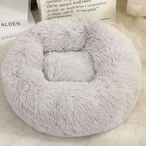 Round Plush Pet Bed